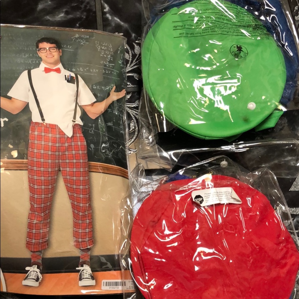 Super Mario and Luigi costume and Nerd